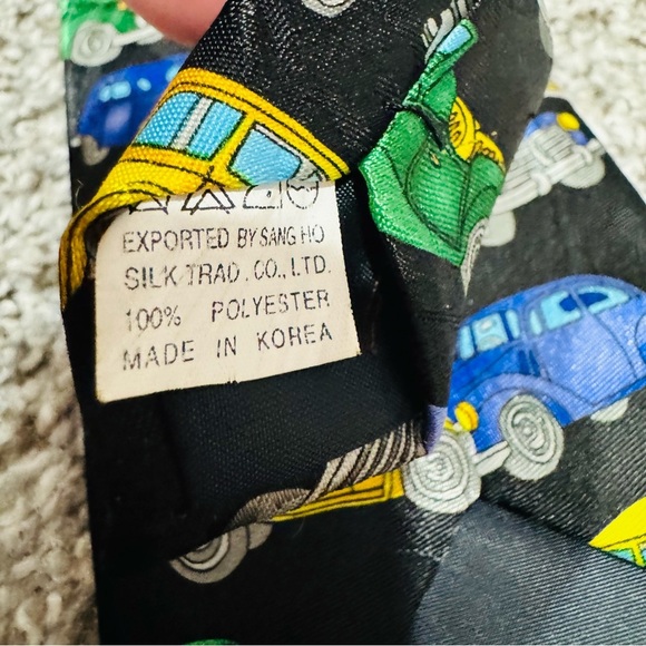 Vintage Car Men’s Formal Career Handmade Tie - Picture 3 of 4